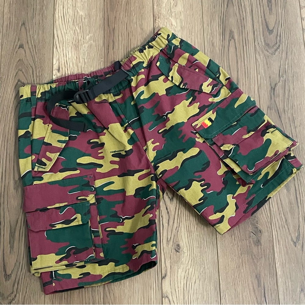 The Hundreds Shorts Mens Large‎ Camo Cargo Board NWOT
